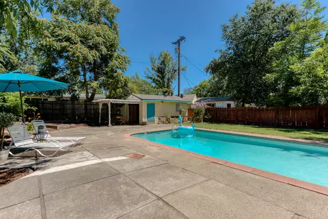620 Locust St, Redding, CA 96001 photo 51