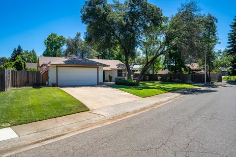 3257 Flintwood Way, Redding, CA 96002 photo 3