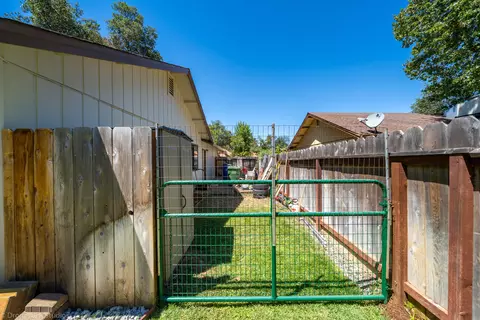 3257 Flintwood Way, Redding, CA 96002 photo 34