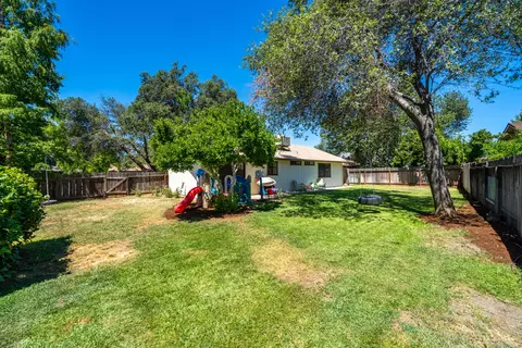 3257 Flintwood Way, Redding, CA 96002 photo 32