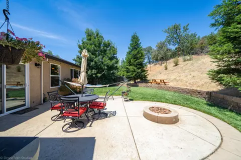 1156 Lakeside Dr, Redding, CA 96001 photo 30
