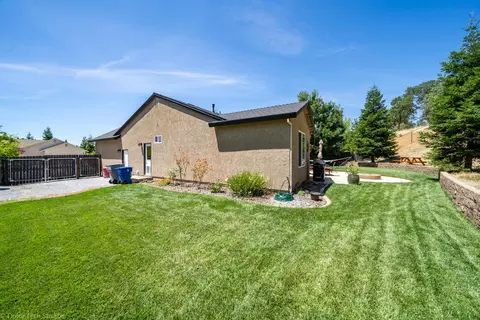 1156 Lakeside Dr, Redding, CA 96001 photo 36