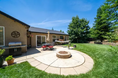 1156 Lakeside Dr, Redding, CA 96001 photo 35