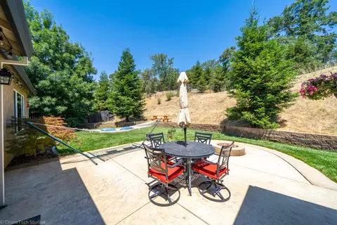 1156 Lakeside Dr, Redding, CA 96001 photo 29