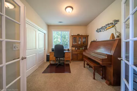 1156 Lakeside Dr, Redding, CA 96001 photo 10