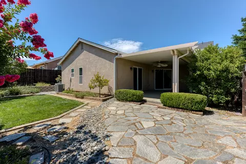 985 Domain Way, Redding, CA 96003 photo 21