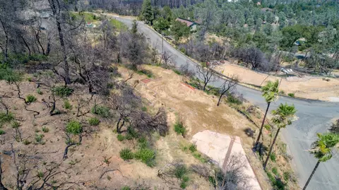 15839 Highland Cir, Redding, CA 96001 photo 10