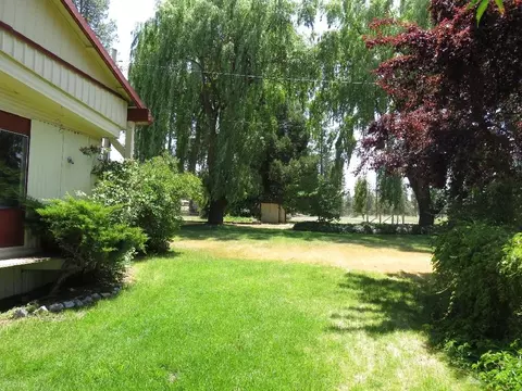 44661 Dee Knoch Rd, Fall River Mills, CA 96028 photo 6