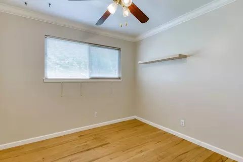 1322 Riviera Dr, Redding, CA 96001 photo 8