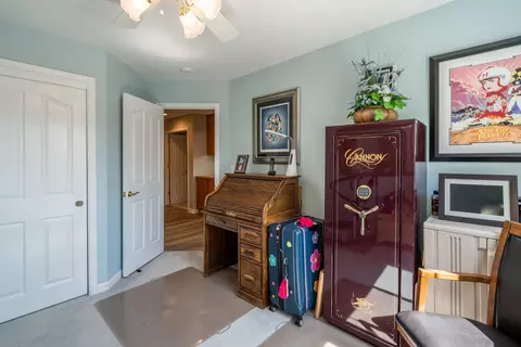 2255 Everest Dr, Redding, CA 96001 photo 20