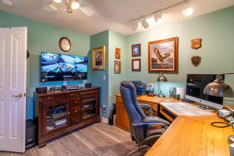 2255 Everest Dr, Redding, CA 96001 photo 19