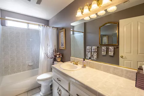 2255 Everest Dr, Redding, CA 96001 photo 21