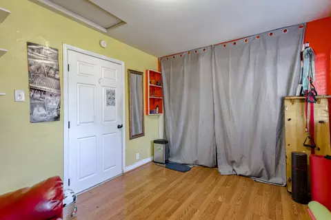 765 Locust St, Redding, CA 96001 photo 8