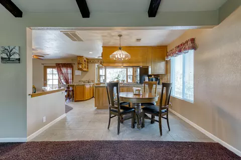 3879 Oro St, Redding, CA 96001 photo 8