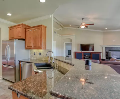 3557 Keel Ct, Redding, CA 96003 photo 5