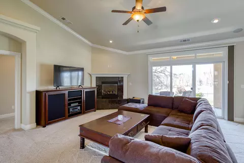 3557 Keel Ct, Redding, CA 96003 photo 8