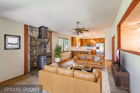 3165 Corto St, Redding, CA 96001 photo 5