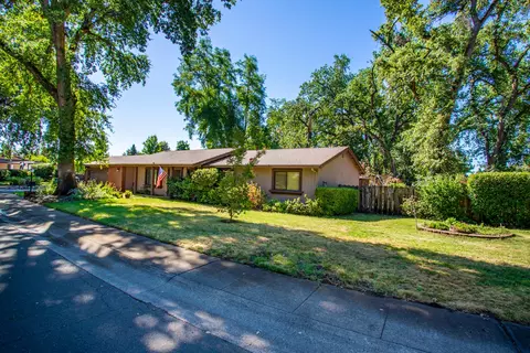 3165 Corto St, Redding, CA 96001 photo 15