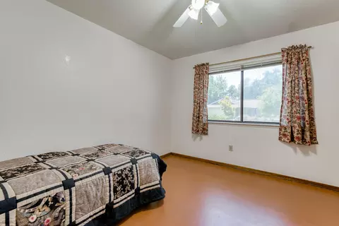 2309 Lake Redding Dr, Redding, CA 96003 photo 5