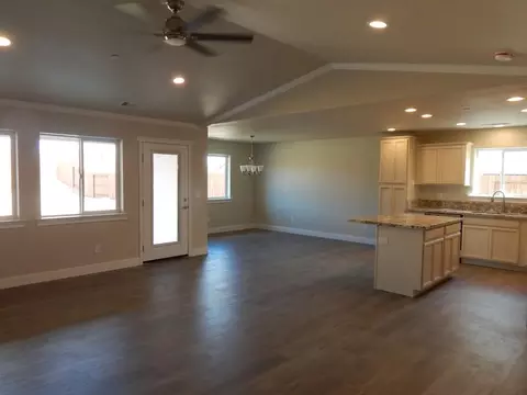 11333 Puffin Way, Redding, CA 96003 photo 7