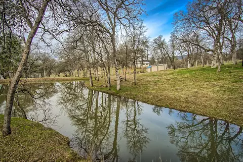 22350 Mirror Valley Ln, Redding, CA 96003 photo 6