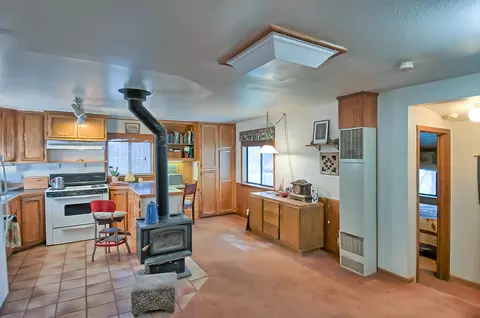 22350 Mirror Valley Ln, Redding, CA 96003 photo 20