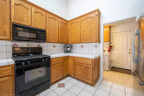 5922 Fairmont Dr, Redding, CA 96003 photo 15