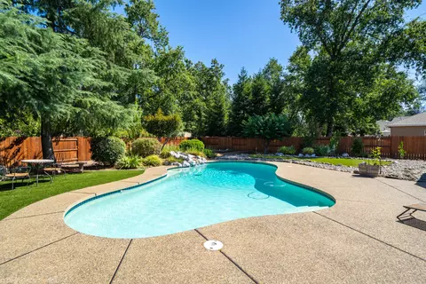 5922 Fairmont Dr, Redding, CA 96003 photo 22