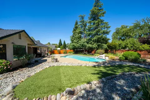 5922 Fairmont Dr, Redding, CA 96003 photo 26
