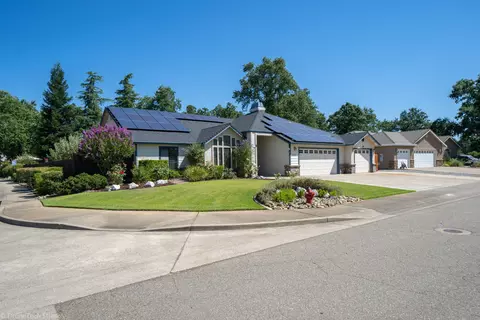 5922 Fairmont Dr, Redding, CA 96003 photo 34