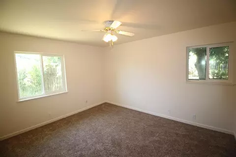 7078 Hemlock St, Redding, CA 96001 photo 14