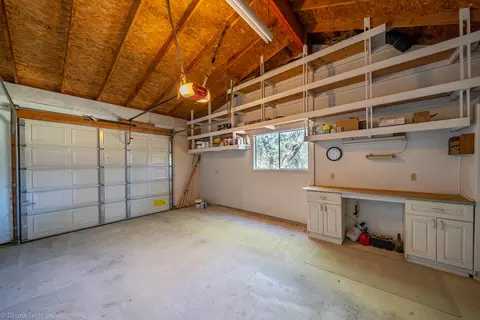 15939 Cindee Ln, Redding, CA 96001 photo 34
