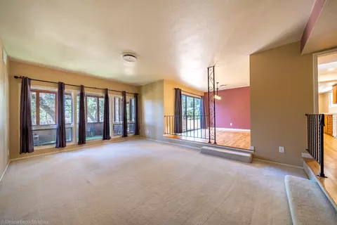 15939 Cindee Ln, Redding, CA 96001 photo 3
