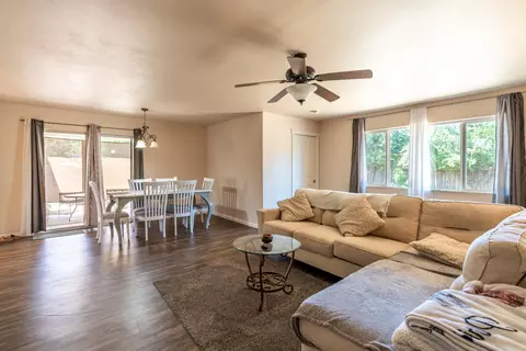 1107 4th St, Redding, CA 96002 photo 17