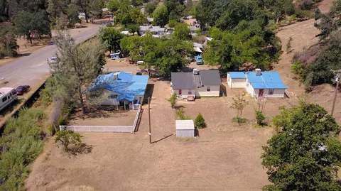 2020 Kenyon Dr, Redding, CA 96001 photo 1