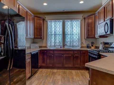 4402 Sweetgum Trl, Redding, CA 96003 photo 4