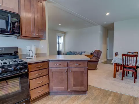 4402 Sweetgum Trl, Redding, CA 96003 photo 6