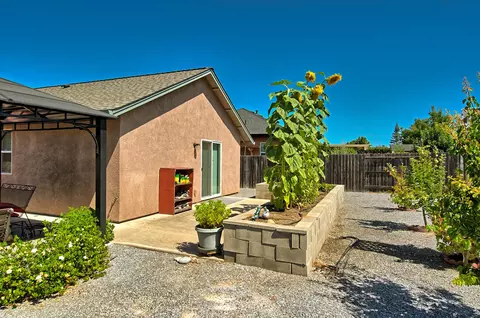 7187 Chancy Ct, Redding, CA 96001 photo 27