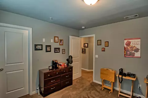 7187 Chancy Ct, Redding, CA 96001 photo 22