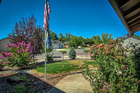7187 Chancy Ct, Redding, CA 96001 photo 3