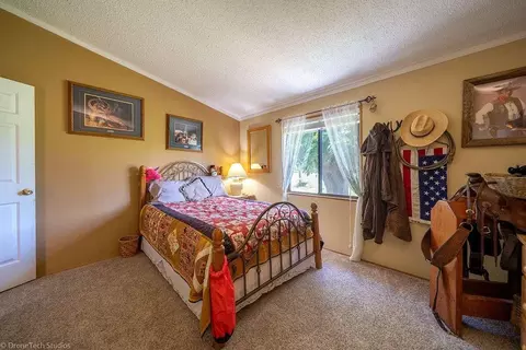 19941 Loop St, Anderson, CA 96007 photo 15