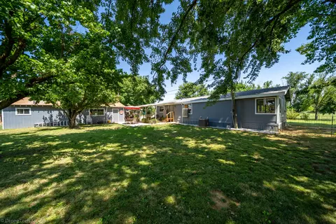 19941 Loop St, Anderson, CA 96007 photo 4
