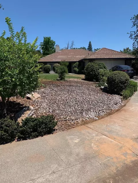 3671 Cherrywood Dr, Redding, CA 96002 photo 1