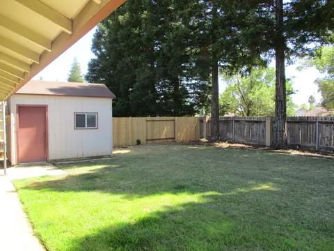 3320 Forest Homes Dr, Redding, CA 96002 photo 6