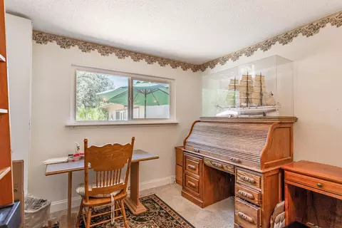 1946 Manchester Dr, Redding, CA 96002 photo 21