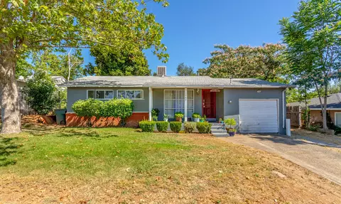 1862 Hartnell Ave, Redding, CA 96002 photo 2