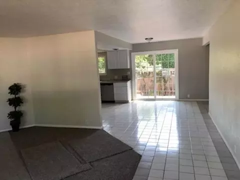 1091 Harpole Rd, Redding, CA 96002 photo 10