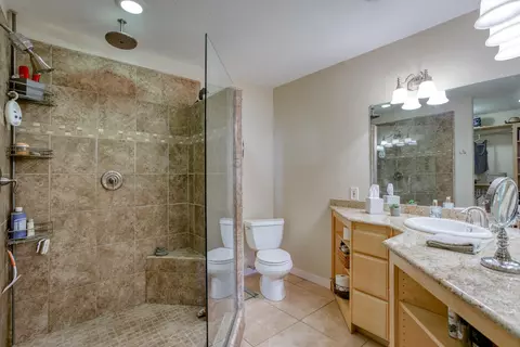 7177 Granada Dr, Redding, CA 96002 photo 40
