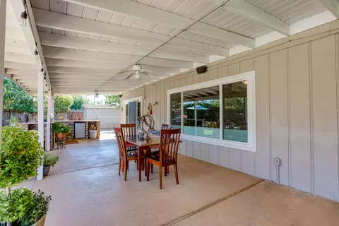 7177 Granada Dr, Redding, CA 96002 photo 9