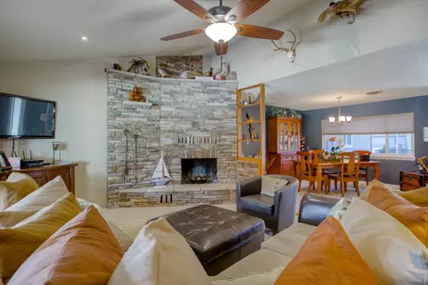 7177 Granada Dr, Redding, CA 96002 photo 28